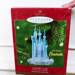 🎉Host Pick 🎉Cinderella Castle Hallmark Keepsake